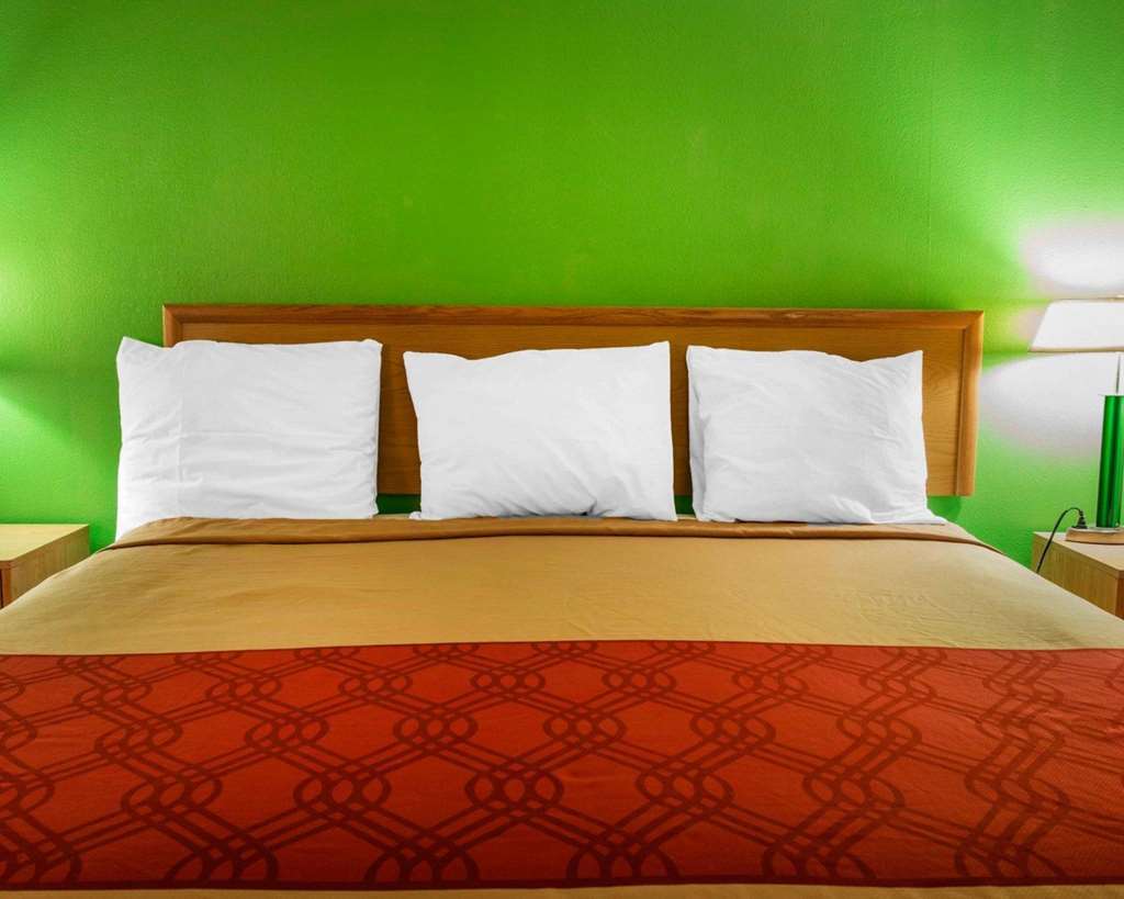 Econo Lodge Battle Creek Δωμάτιο φωτογραφία