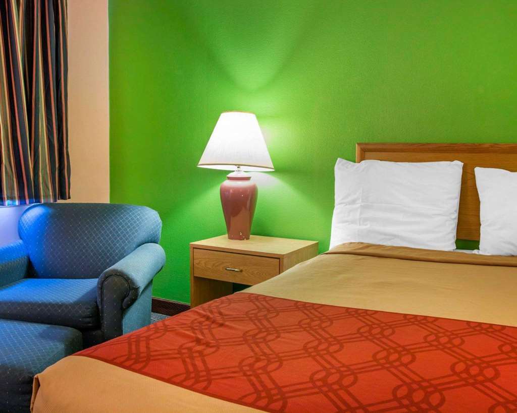 Econo Lodge Battle Creek Δωμάτιο φωτογραφία
